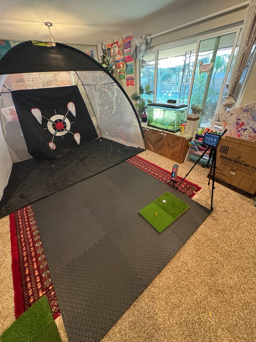 Ludden Golf Co indoor golf simulator setup